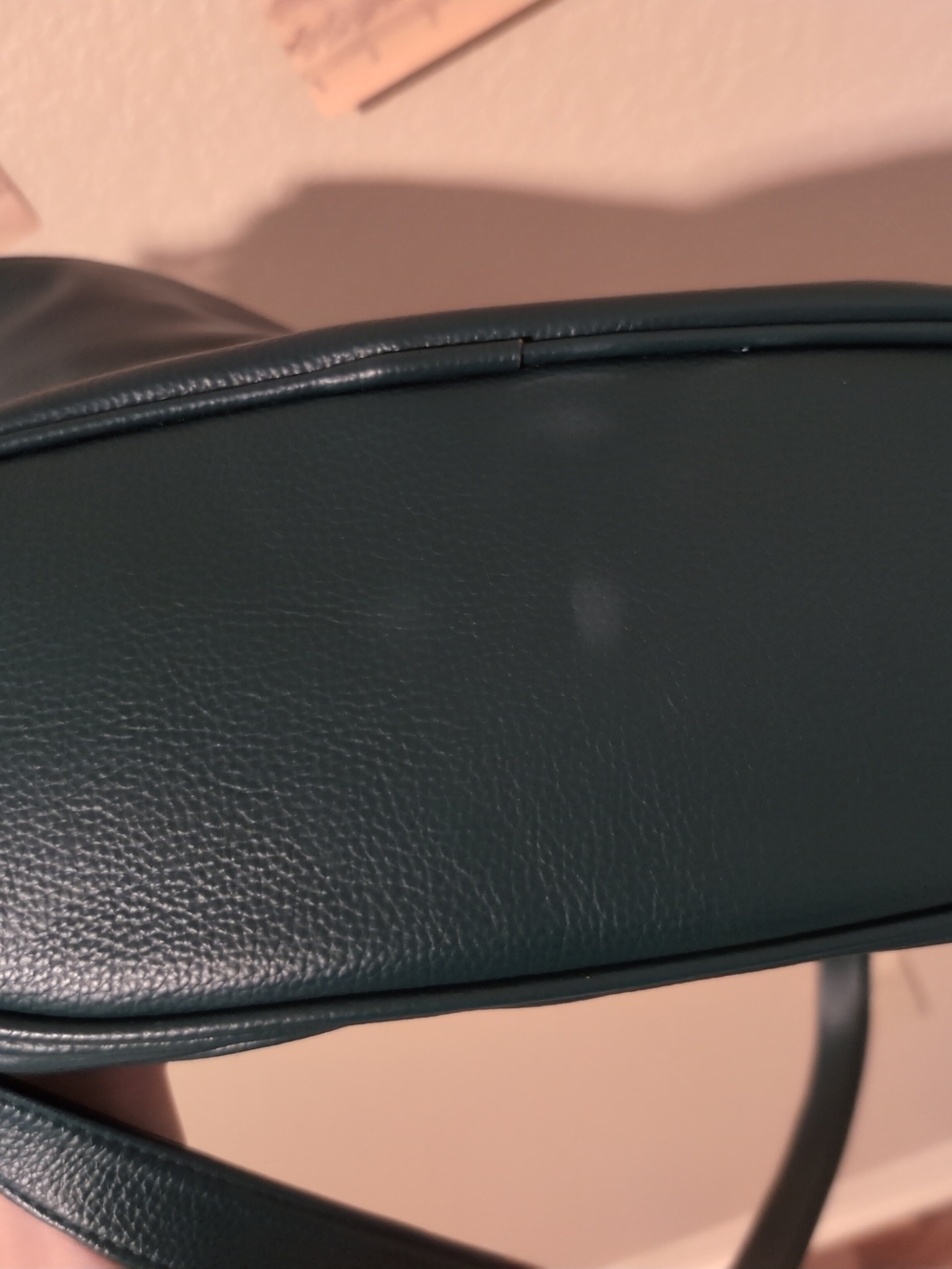 Classic Dark Green Crossbody Handbag with Front Zip Pockets - Picture 3 of 5